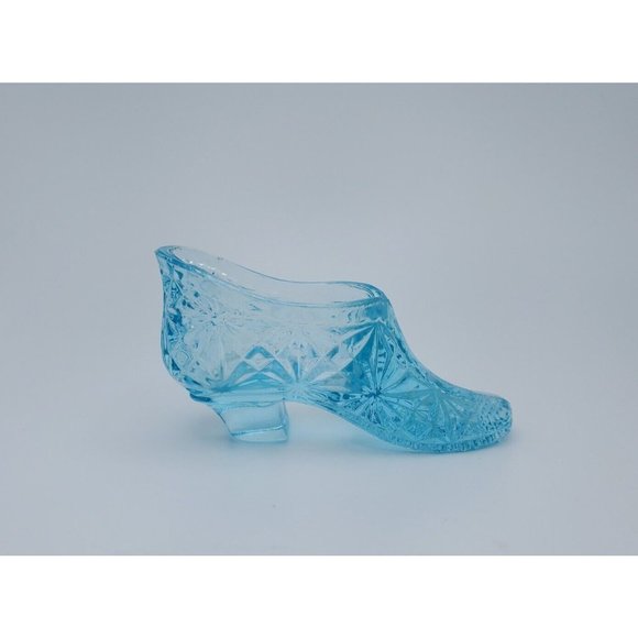 MINIATURE AQUA BLUE GLASS SHOE GUERNSEY GLASS COMPANY VINTAGE SLIPPER - Picture 1 of 5